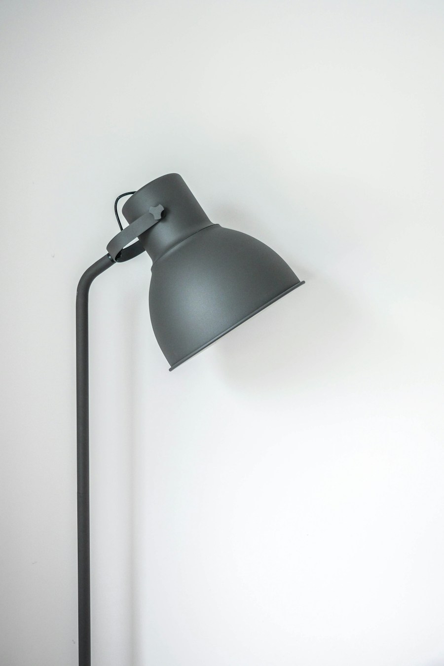 Adjustable studio lamp